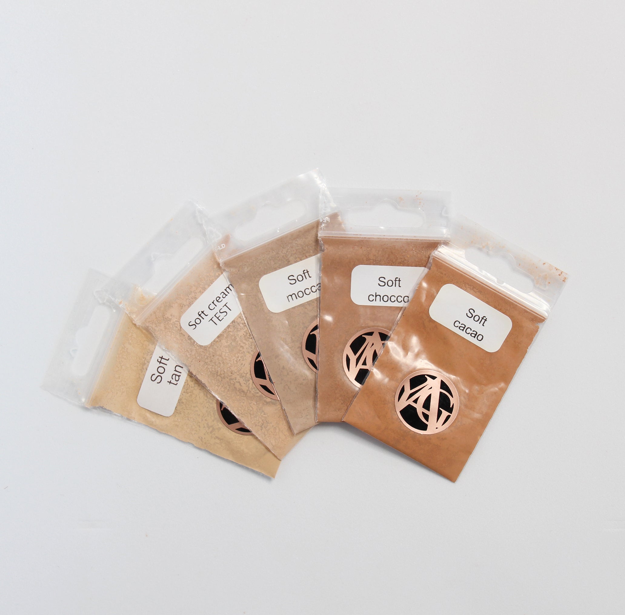 Mineral foundation TESTER Min butik