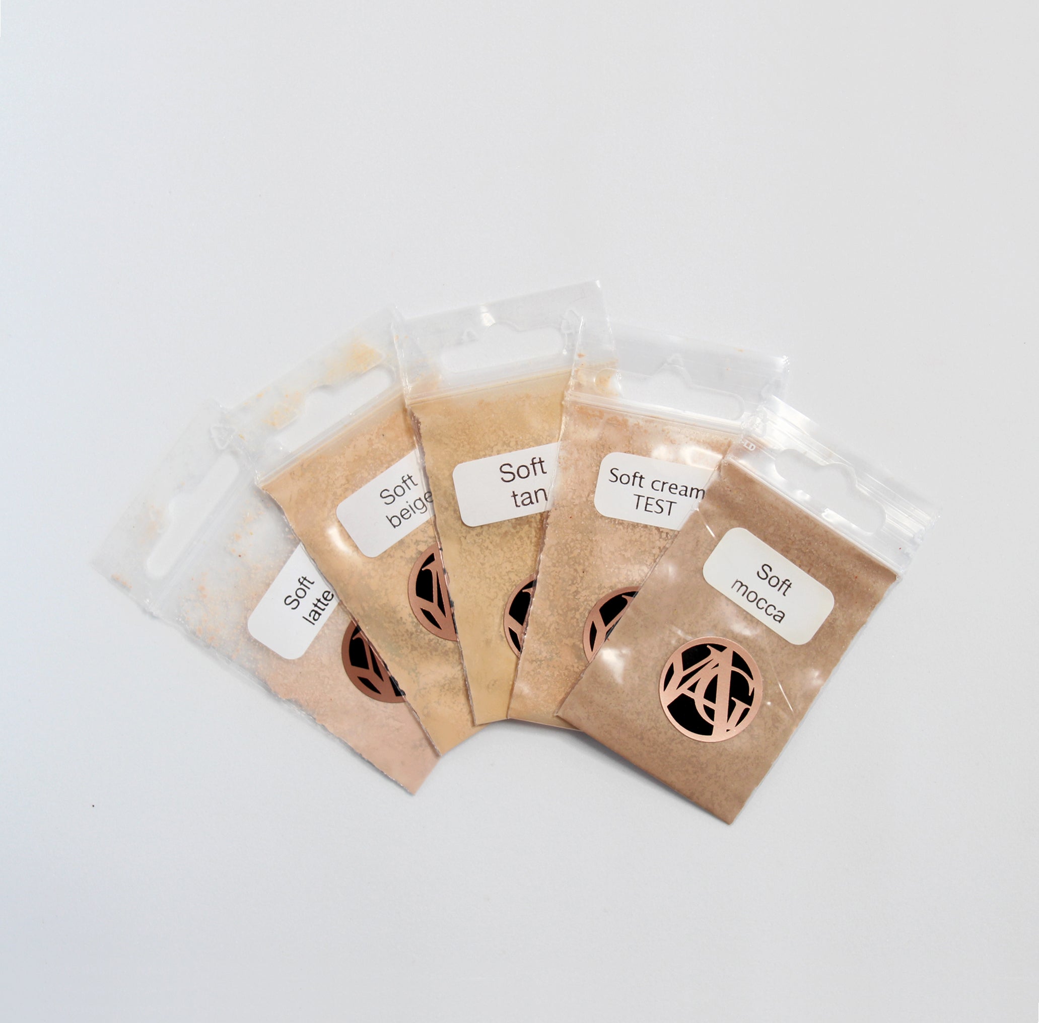 Mineral foundation TESTER Min butik